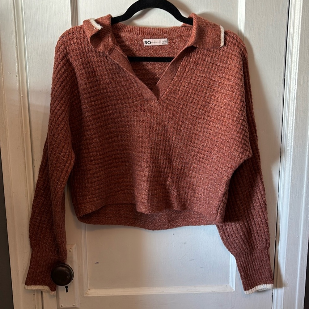 Cropped collared sweater size XS/S